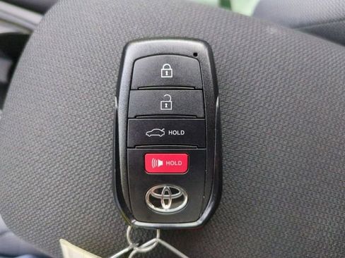 Used 2026 Toyota Corolla SE FWD image 26