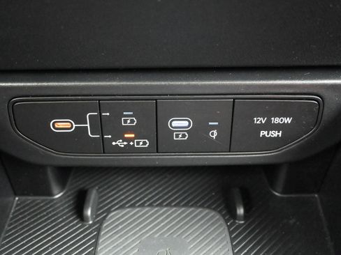 Used 2025 Kia K4 GT-Line w/ GT-Line Premium Package FWD image 17