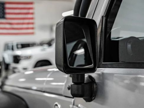 Used 2015 Jeep Wrangler Unlimited Sport w/ Quick Order Package 24S AWD/4WD image 46