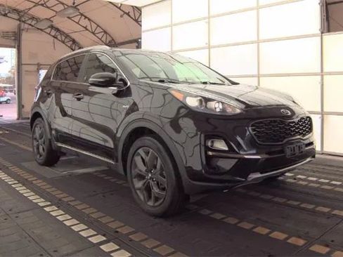 Used 2021 Kia Sportage S image 6