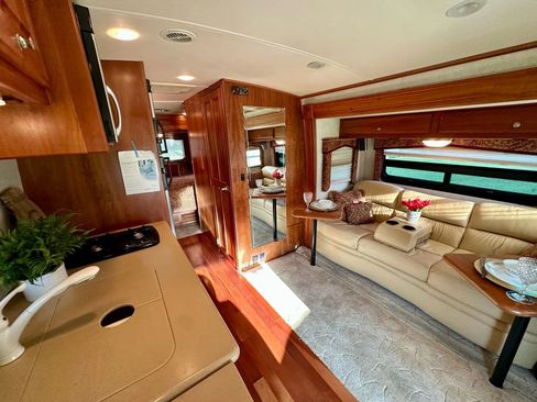 Used 2006 Ford E-450 and Econoline 450 280 Ford E450 image 12