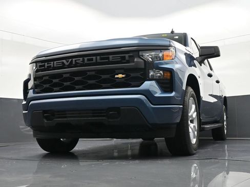 Used 2024 Chevrolet Silverado 1500 Custom image 31