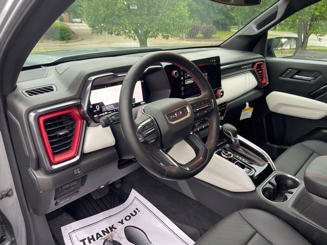Used 2025 GMC Canyon AT4 w/ AT4X AEV Edition AWD/4WD image 12