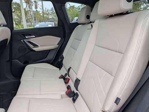 Used 2025 BMW X1 xDrive28i w/ Technology Package AWD/4WD image 15