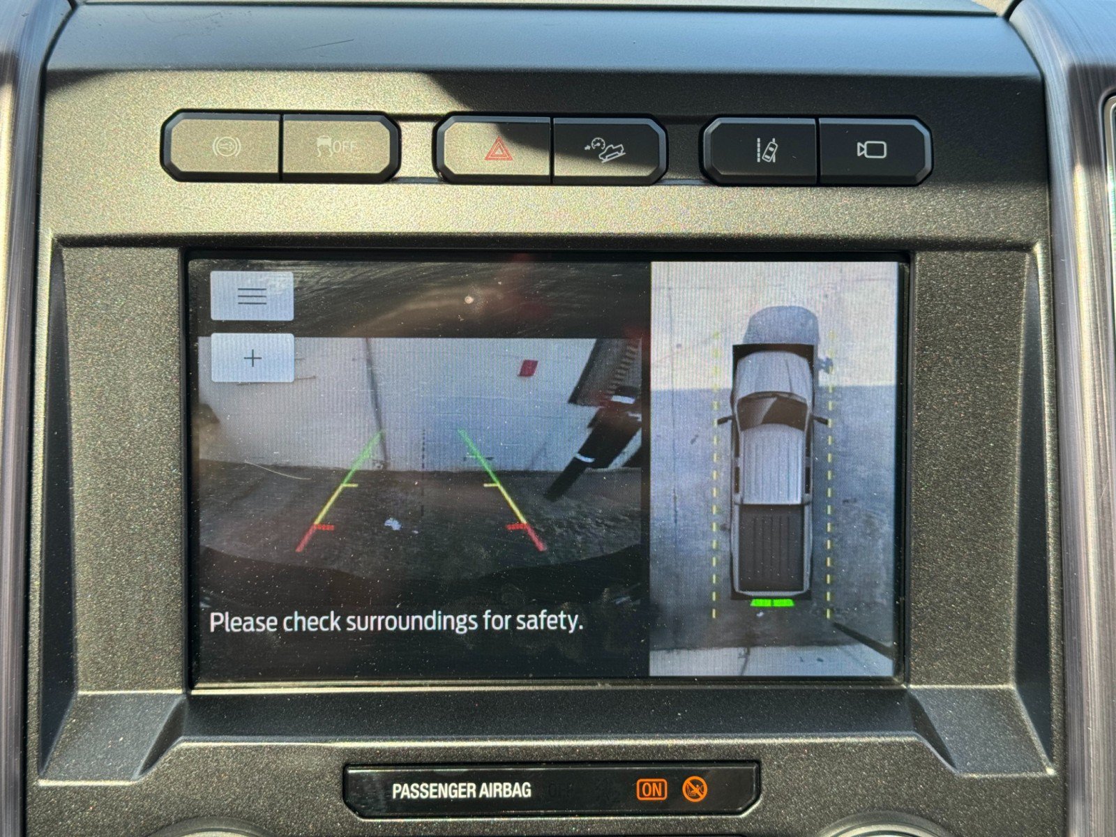 Used 2021 Ford F250 Limited AWD/4WD image 31