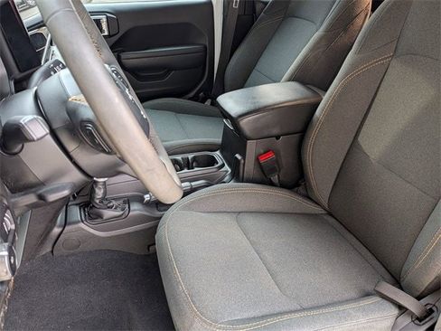 Used 2024 Jeep Wrangler Sport S image 12