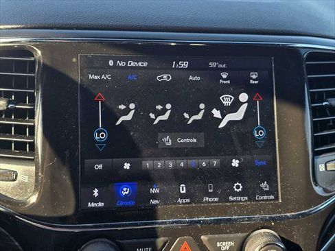 Used 2022 Jeep Grand Cherokee Limited image 29