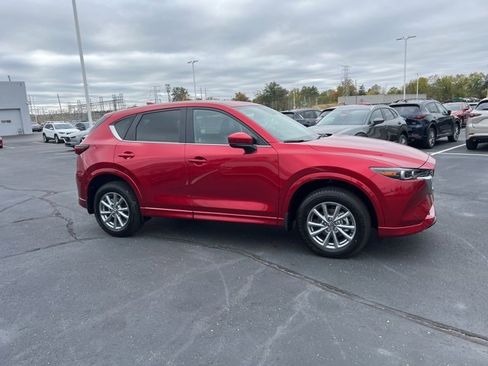 New 2025 MAZDA CX-5 AWD 2.5 S w/ Preferred Package image 3