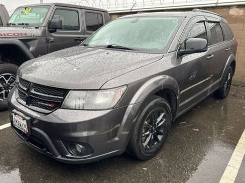 Used 2019 Dodge Journey SE w/ Blacktop Package image 5