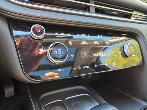 Certified 2025 INFINITI QX60 Pure FWD image 30