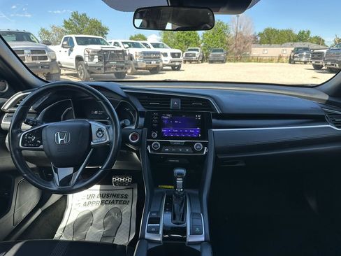 Used 2020 Honda Civic Sport image 28