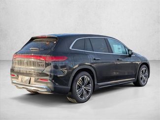 New 2026 Mercedes-Benz EQS 400 4MATIC SUV video 2