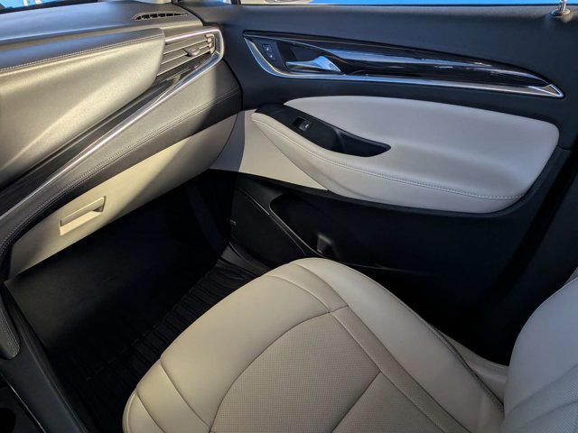 Used 2023 Buick Enclave Essence w/ Experience Buick Package FWD image 16