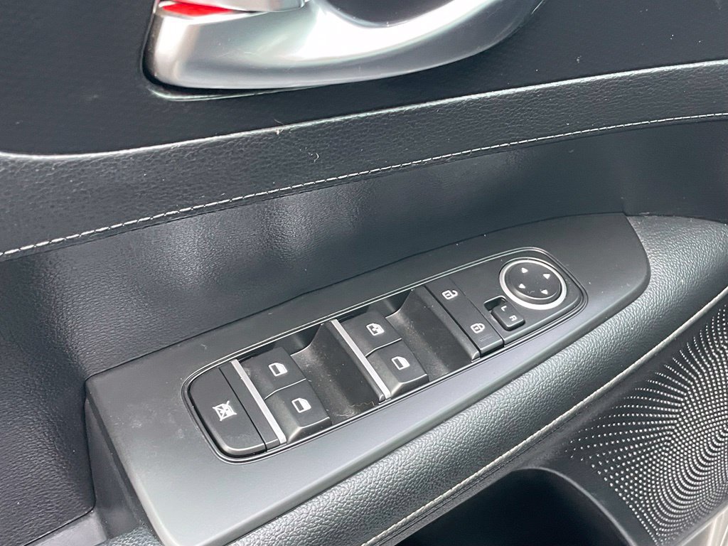 Used 2024 Kia Forte GT-Line FWD image 6
