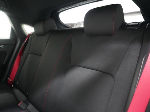 Used 2025 Honda Civic Type R image 14