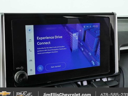 Used 2025 Toyota RAV4 XLE FWD image 13