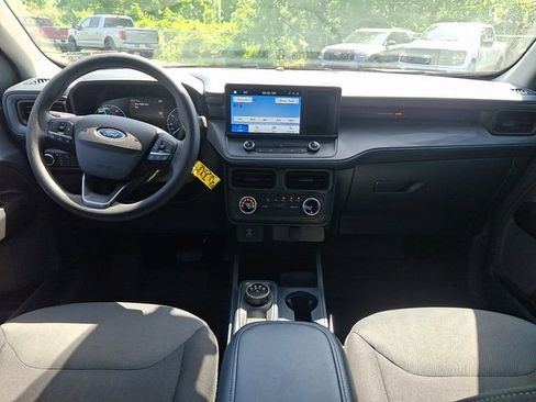 Used 2023 Ford Maverick XL FWD image 18