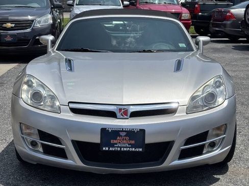 Used 2009 Saturn Sky w/ Premium Trim Package RWD image 2