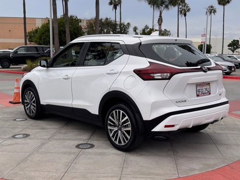 Certified 2023 Nissan Kicks SV image 6
