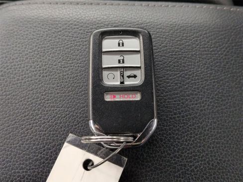 Used 2020 Honda Civic Sport image 35