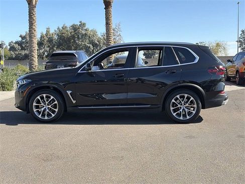 Used 2024 BMW X5 xDrive40i image 9