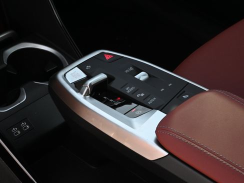 New 2026 BMW X1 xDrive28i w/ Technology Package image 23