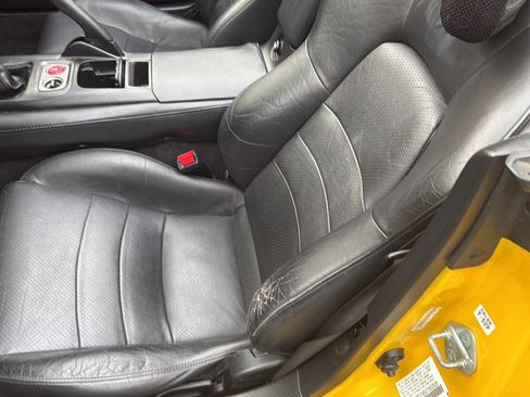 Used 2003 Honda S2000 image 15