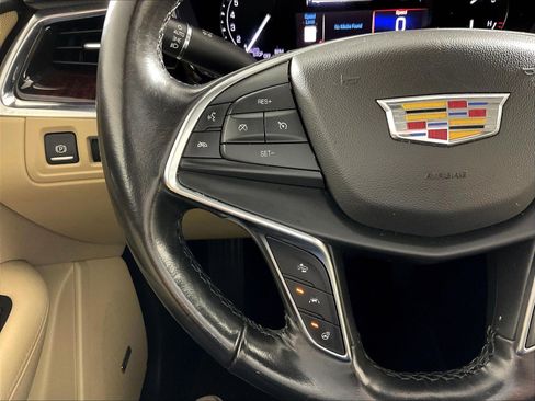 Used 2019 Cadillac XT5 Luxury AWD/4WD image 12
