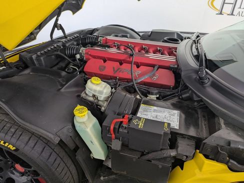 Used 2002 Dodge Viper RT/10 RWD image 22