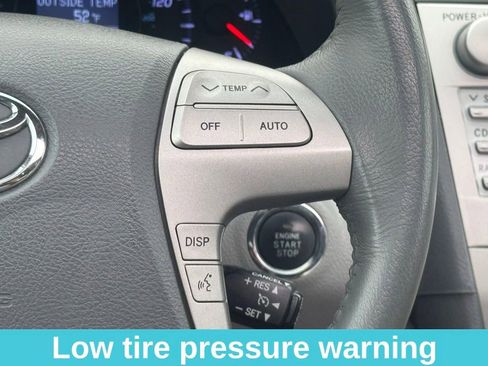 Used 2010 Toyota Camry XLE image 22