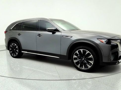 Used 2025 MAZDA CX-90 Plug-In Hybrid w/ Premium Plus AWD/4WD image 3