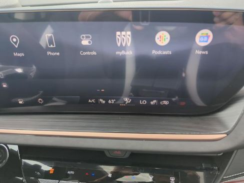 New 2025 Buick Envision Sport Touring image 24