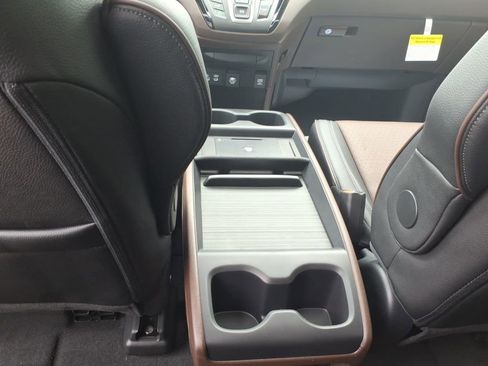 New 2026 Honda Odyssey Elite image 12