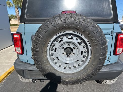 Used 2022 Ford Bronco Black Diamond image 13