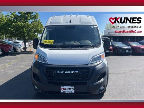 Used 2026 RAM ProMaster 2500 w/ Convenience Group FWD image 12