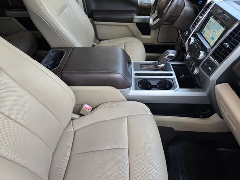 Certified 2018 Ford F150 Lariat w/ Equipment Group 502A Luxury RWD image 10