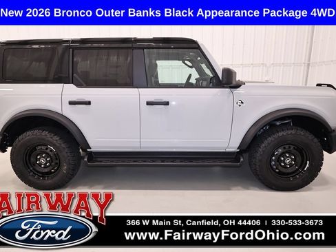 New 2026 Ford Bronco Outer Banks AWD/4WD image 1