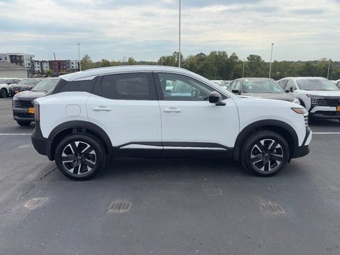 New 2026 Nissan Kicks SV w/ Cold Weather Package AWD/4WD image 2