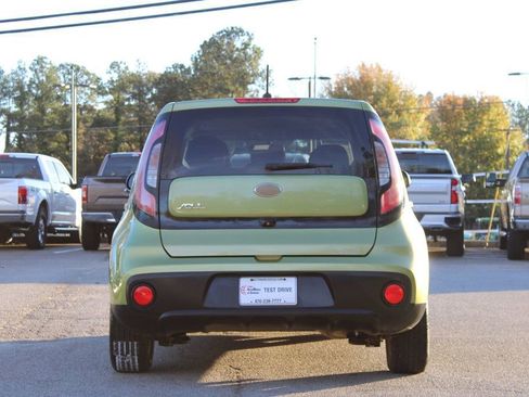 Used 2017 Kia Soul w/ Convenience Package image 6