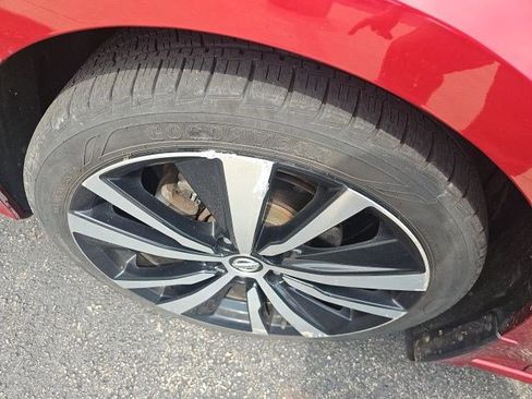 Used 2020 Nissan Altima 2.5 Platinum image 21