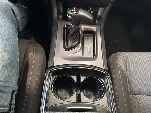 Used 2022 Dodge Charger SXT w/ Blacktop Package image 26
