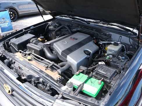 Used 2000 Toyota Land Cruiser image 53