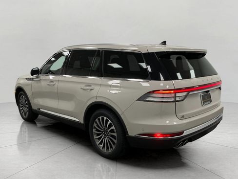 Used 2021 Lincoln Aviator Reserve w/ Equipment Group 201A image 9