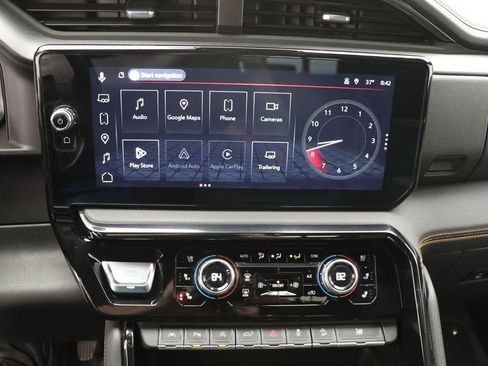 Used 2023 GMC Sierra 1500 AT4 w/ AT4 Premium Package image 26