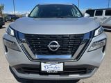 Used 2022 Nissan Rogue SV image 3