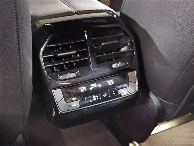 Certified 2024 BMW iX xDrive50 AWD/4WD image 18