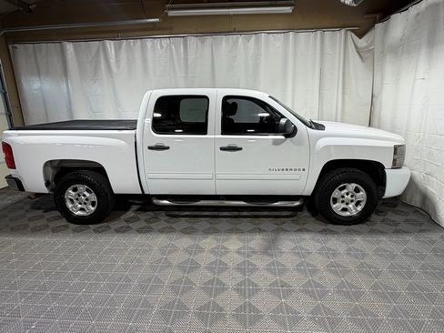 Used 2009 Chevrolet Silverado 1500 LT w/ Power Pack Plus image 6