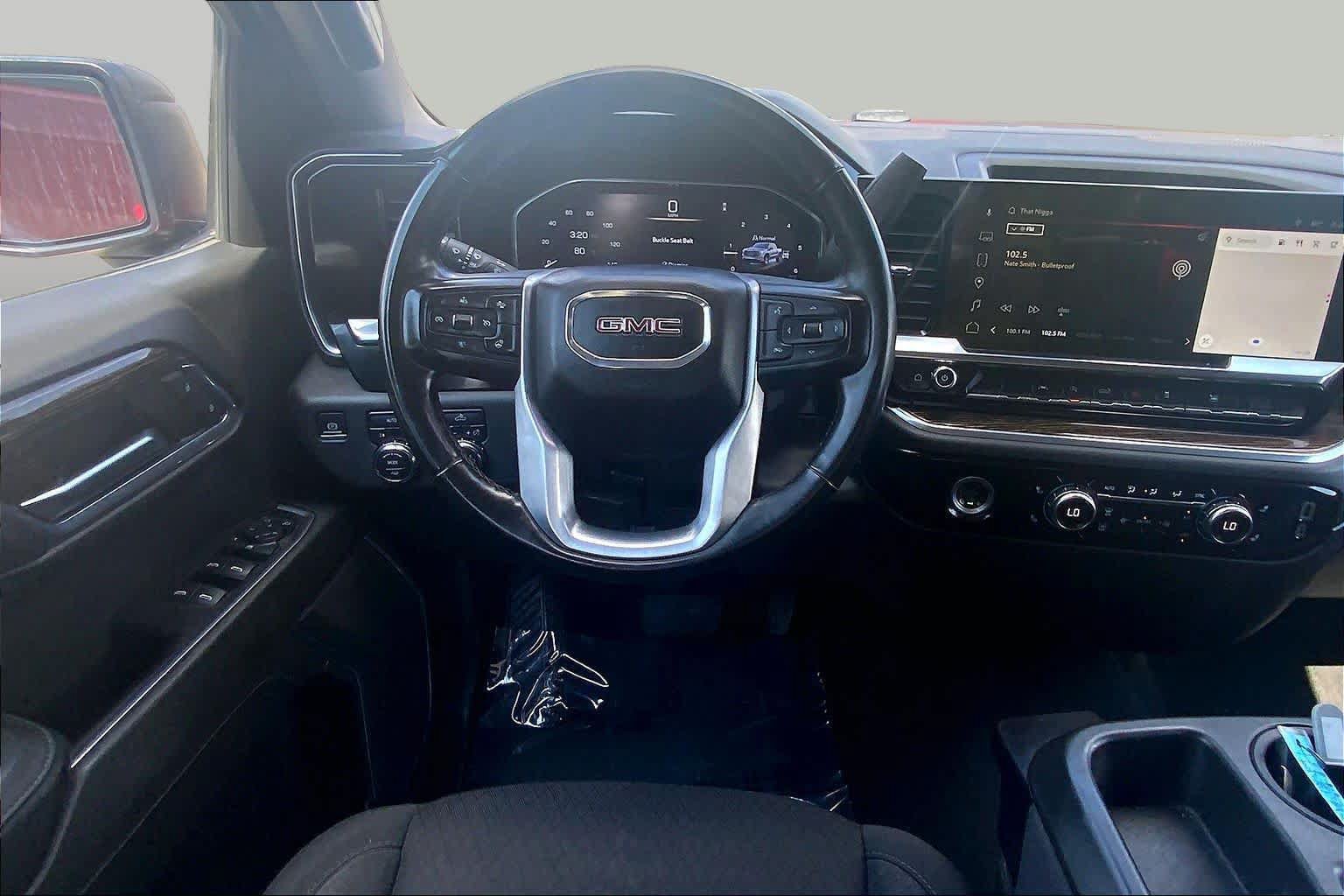 Used 2023 GMC Sierra 1500 Elevation AWD/4WD image 6
