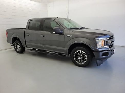 Used 2018 Ford F150 XLT w/ Equipment Group 302A Luxury RWD image 4
