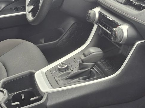 Certified 2025 Toyota RAV4 XLE AWD/4WD image 16